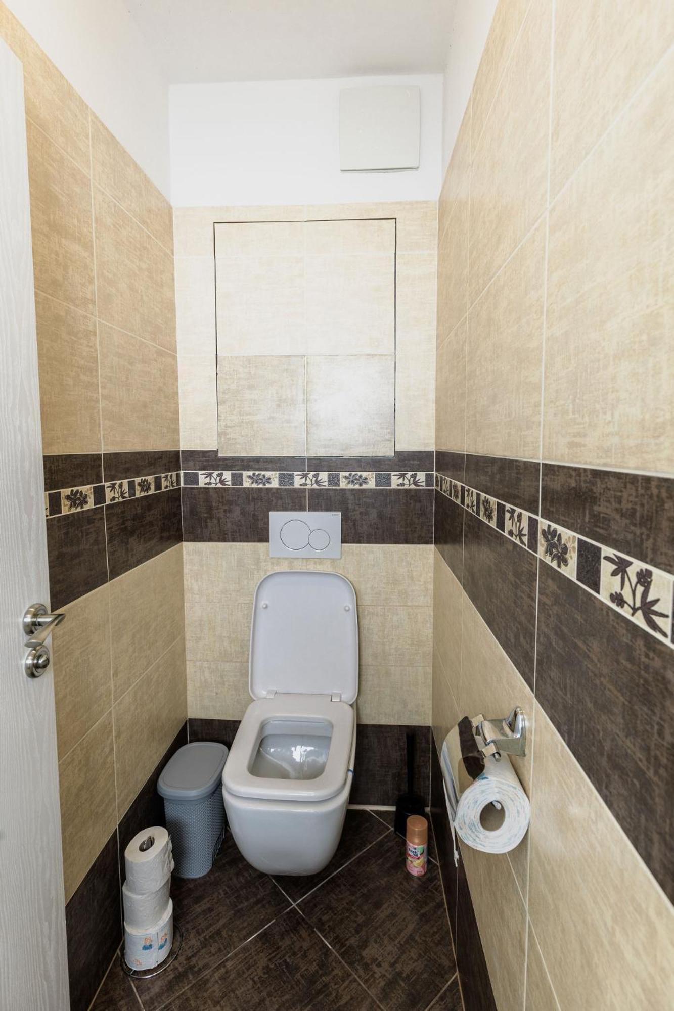 Sunny Apartment With Amazing Terrace On The 13Th Floor Near City Center 브라티슬라바 외부 사진